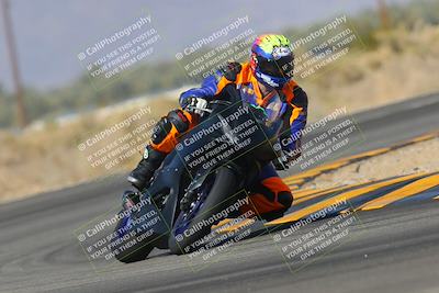 media/Feb-04-2023-SoCal Trackdays (Sat) [[8a776bf2c3]]/Turn 16 Set 2 (1125am)/